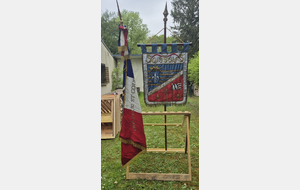 UNE PAGE SE TOURNE !